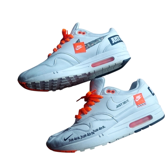 Nike White Sneakers with Orange‎ Laces - Picture 5 of 12